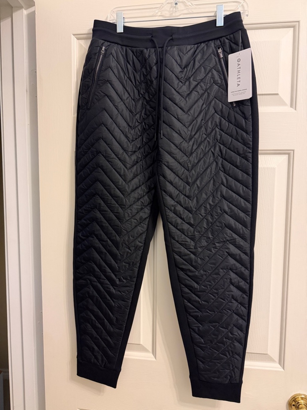 Athleta Black Quilted Drawstring Joggers